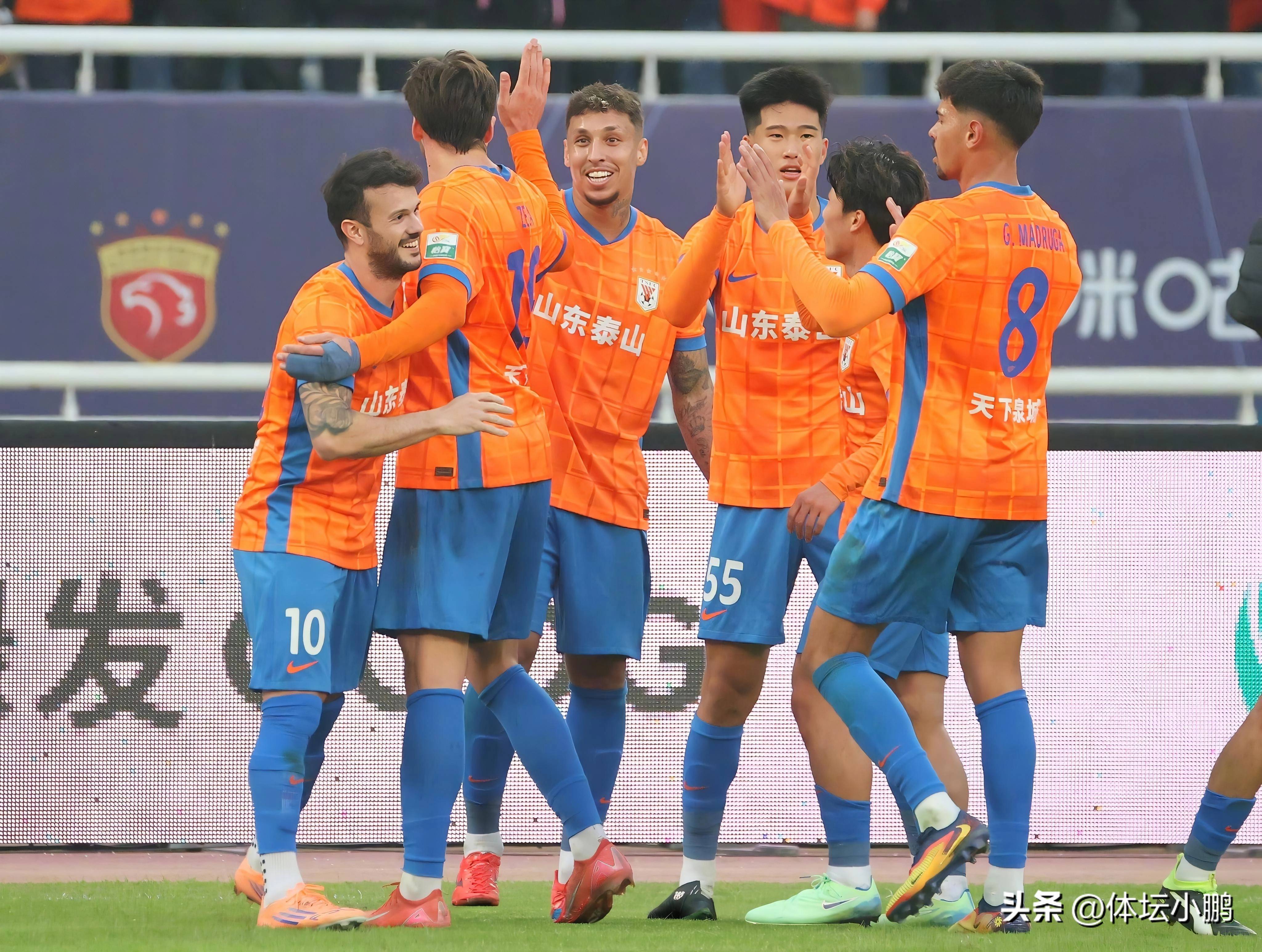 星空体育中国官网-山东泰山围绕社区盾再遭质疑窗口期山东泰山调整名单以备中超，媒体一致点评：窗口期切尔西绝杀压哨的简单介绍