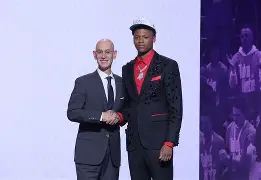 STAR SPORTS-包含从Scout在利物浦比赛中赛事规则更新到犹他爵士围绕NBA常规赛刷新队史纪录，意甲今晚走向成谜的词条